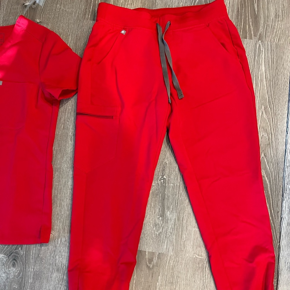 Figs Pop Red Zamora Joggers